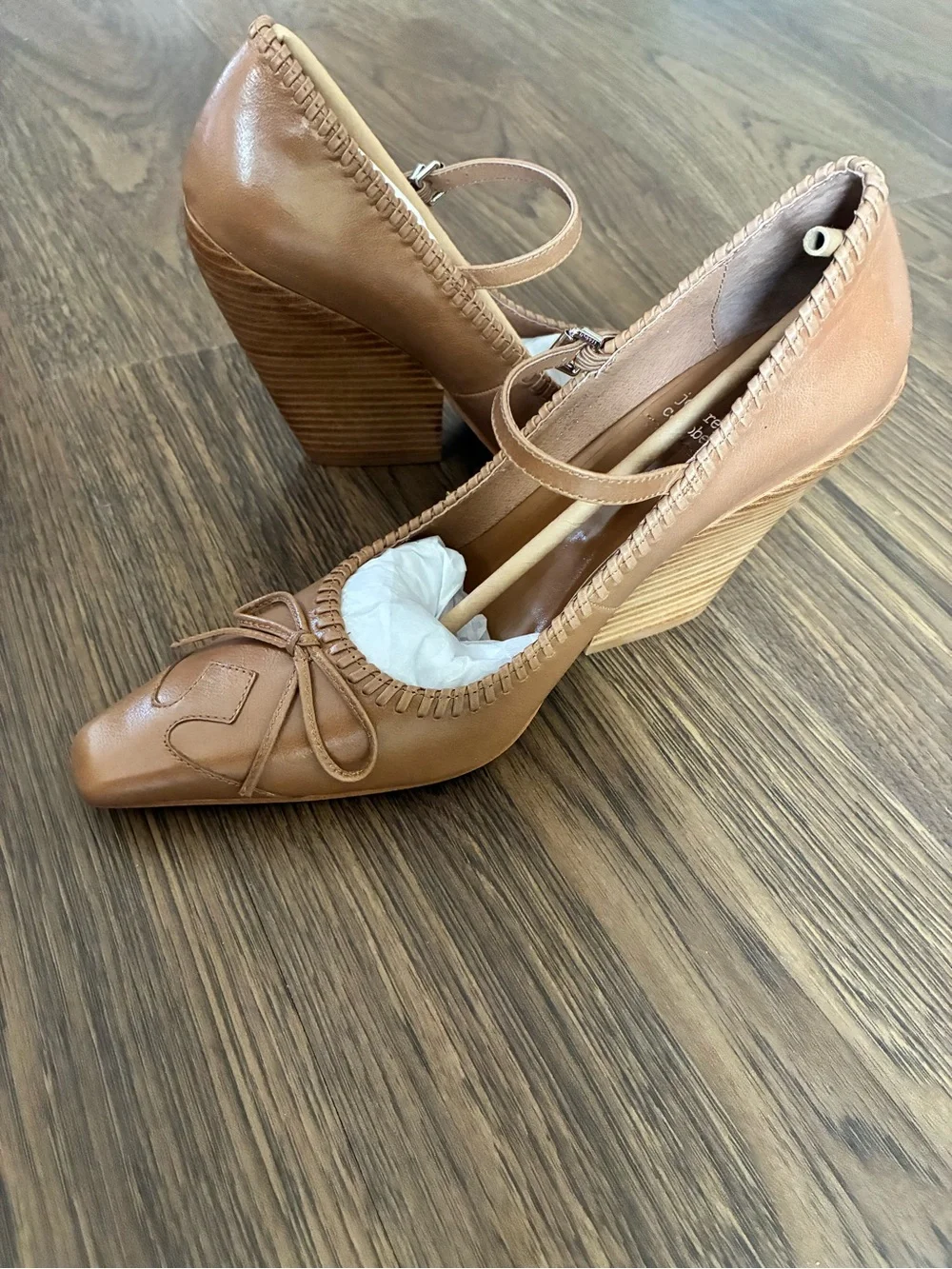 Free People “Amorette”Cognac Tan Leather Mary Jane Block Heels